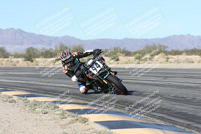 media/Dec-04-2025-Racers Edge (Thu) [[5ebc9f124d]]/3-B Group/3-Session 2 (Turn 7 Inside)/